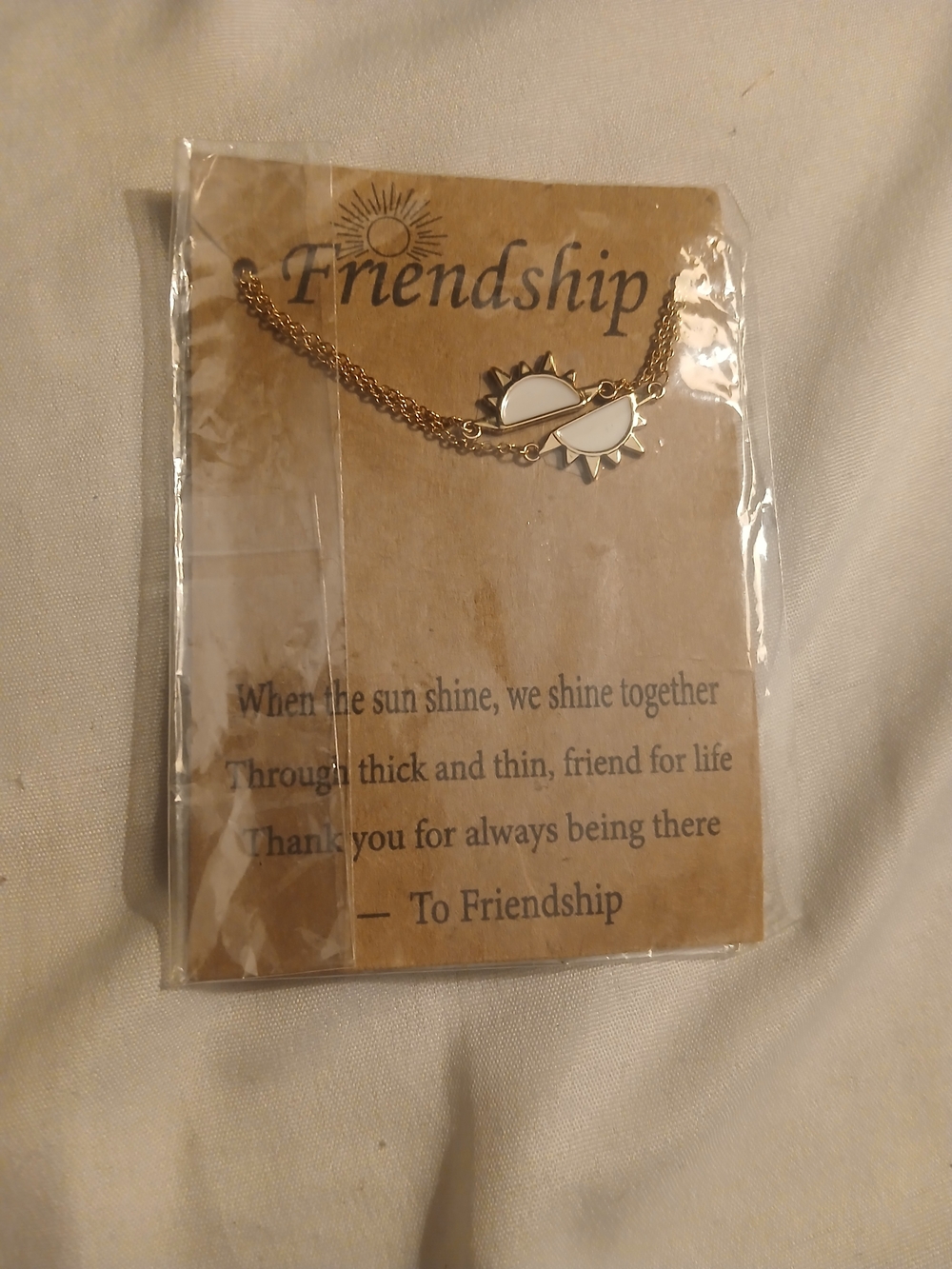 Friendship Sun Split Pendant Necklace Set - White & Gold